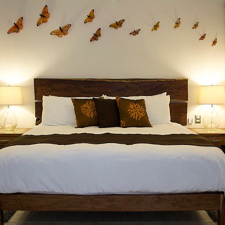 Casa Ticul Hotel Boutique - 5Th Ave (Adults Only) Playa del Carmen Buitenkant foto A bedroom