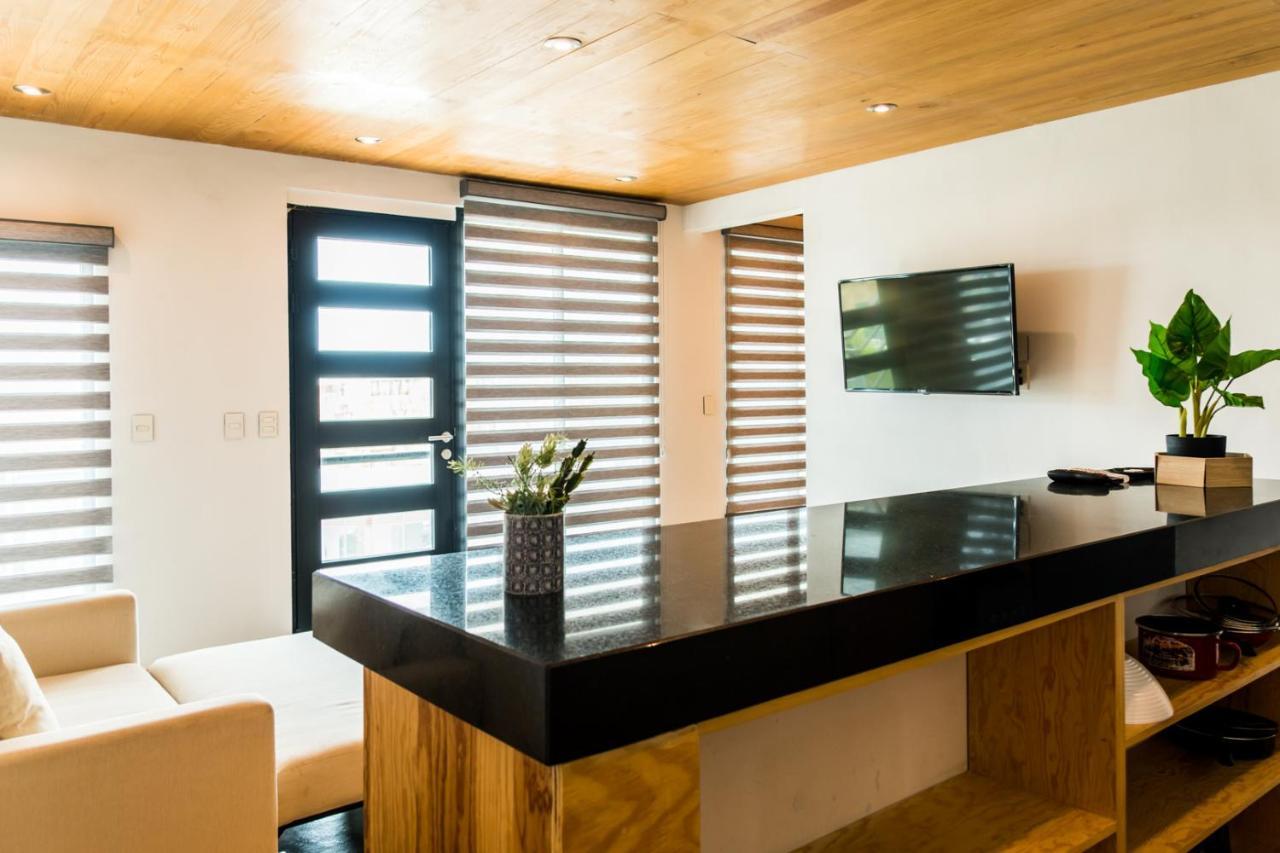Casa Ticul Hotel Boutique - 5Th Ave (Adults Only) Playa del Carmen Buitenkant foto A room at the hotel