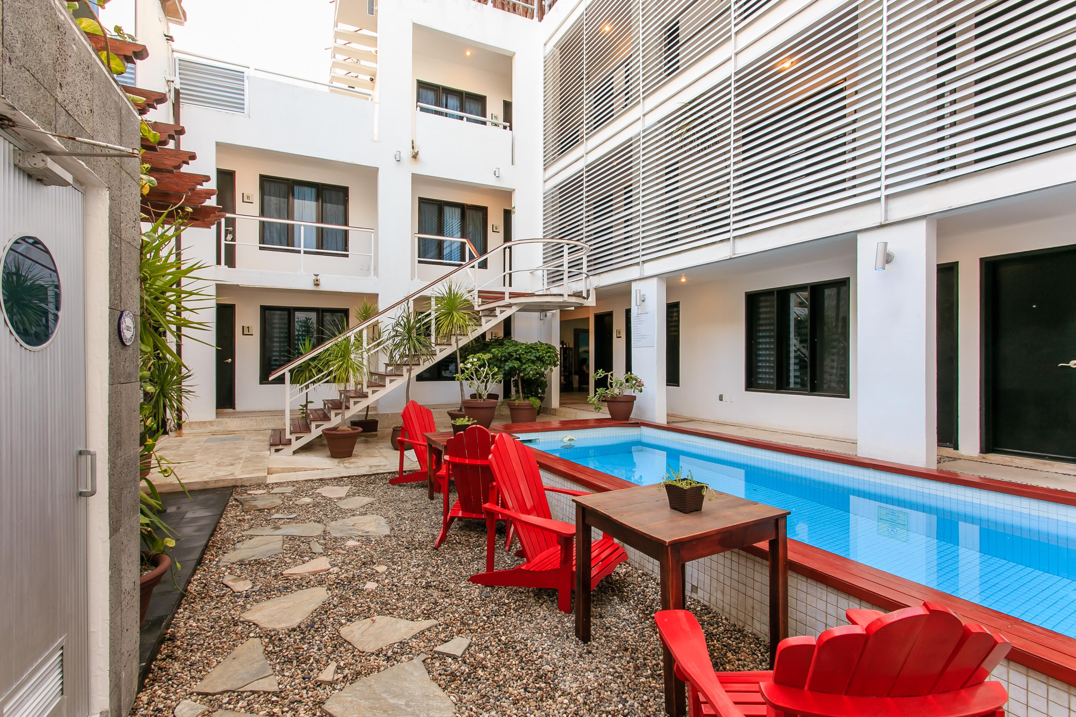 Casa Ticul Hotel Boutique - 5Th Ave (Adults Only) Playa del Carmen Buitenkant foto The Hotel's courtyard