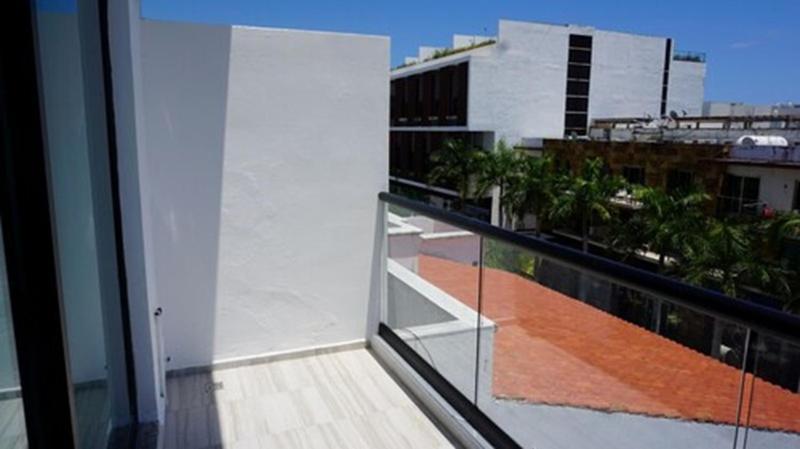Casa Ticul Hotel Boutique - 5Th Ave (Adults Only) Playa del Carmen Buitenkant foto A glass balustrade